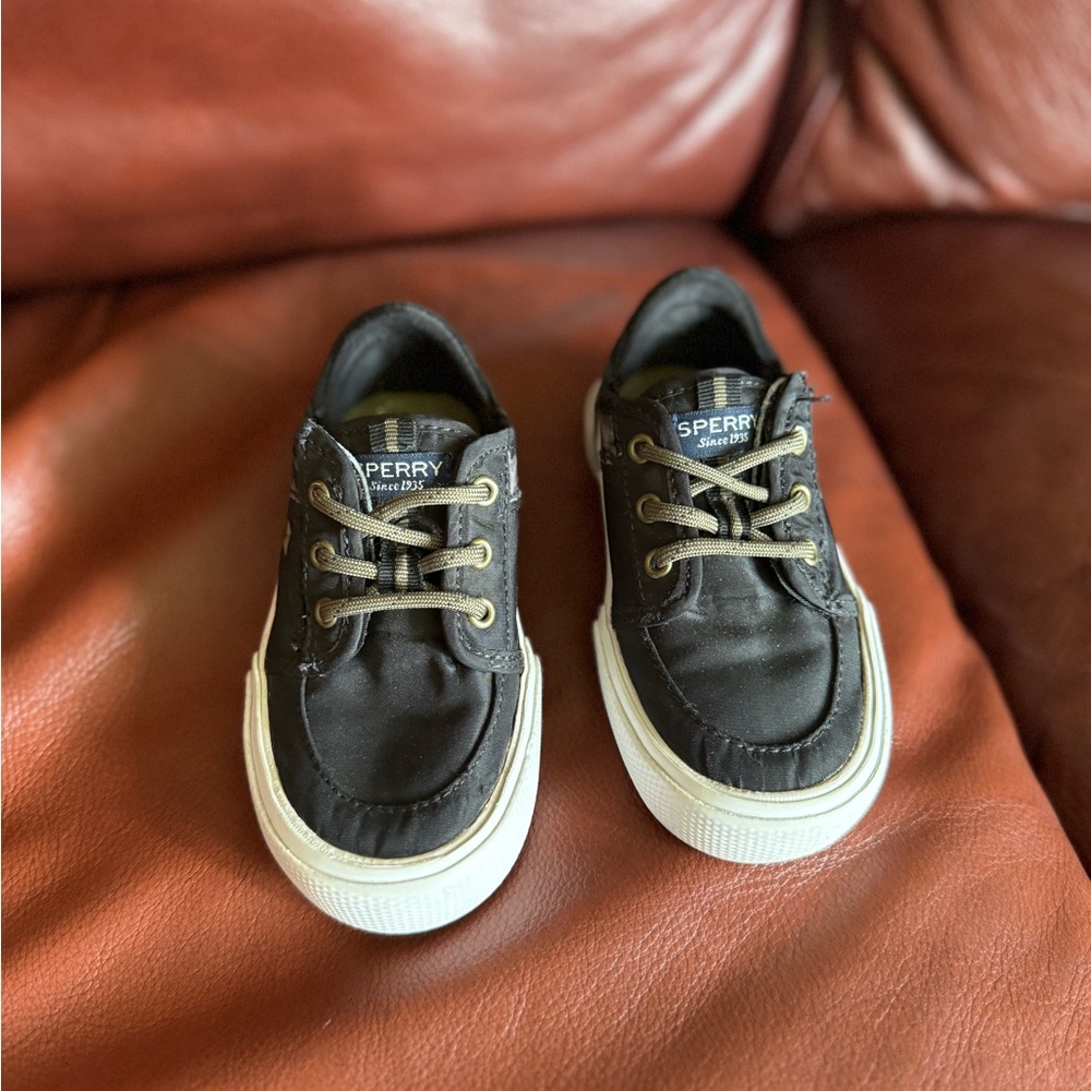 Sperry Black and White Sneakers with Chunky Sole - Picture 6 of 8